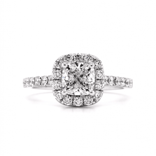 How to photograph a diamond ring with DSLR