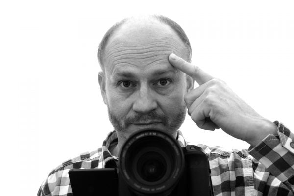 8 tips and best practices for shooting jewelry videos