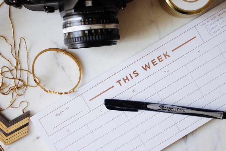 How to Photography Jewelry on a White Background