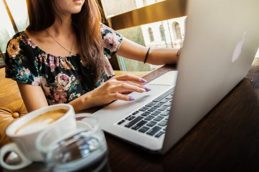 Top Jewelry Photography Tips to Kick Off Your Online Business