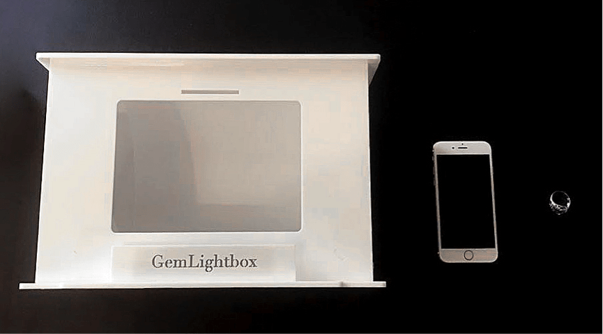 Smartphone photography brought by Gemlightbox